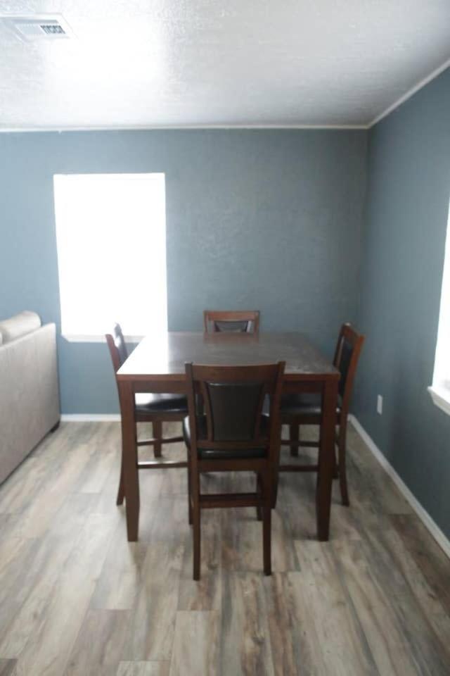 1 Bedroom With A Fireplace Close To Base Lawton Exterior foto